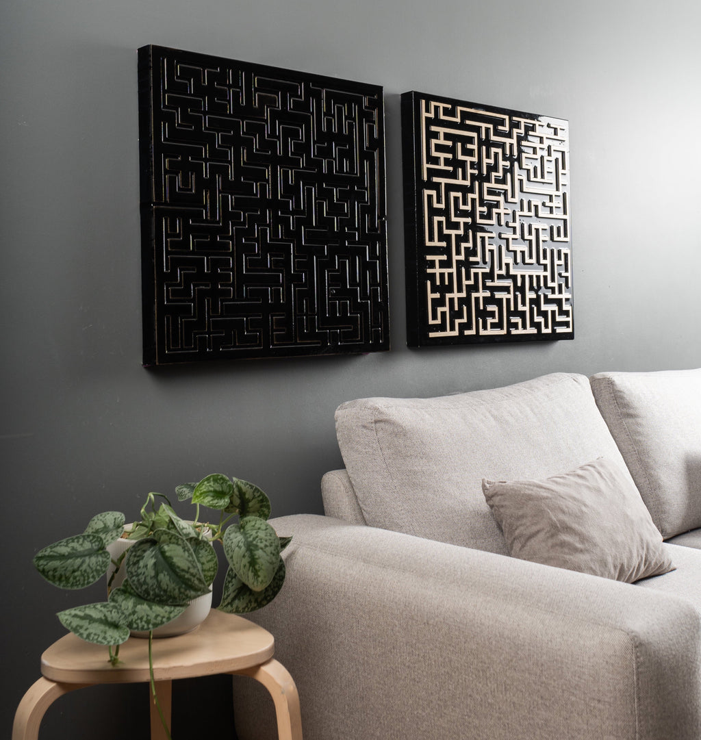SOFT WOOD-DETAILED SQUARE PAINTING