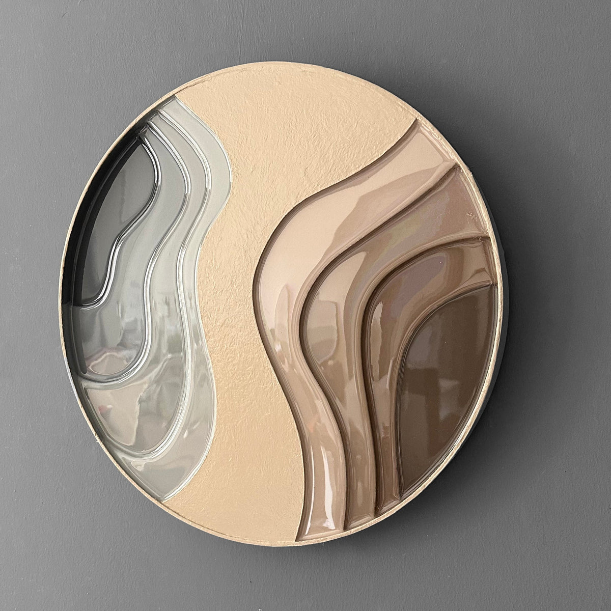 SOFT GREEN - 60 CM DIAMETER ROUND PAINTING