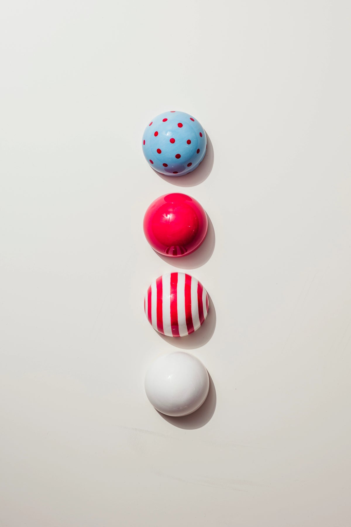 Round Ceramic Wall Decor - Playful Set (4 pcs)